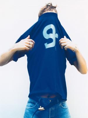 人気ブランドのサンダルが購入できます