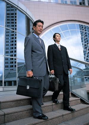 クリエイティブ職向け！最新トレンドを取り入れたオリジナルパーカー作成術